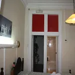 Pensao Residencial Estrela Do Mondego בית הארחה