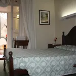 Affittacamere Pensao Residencial Estrela Do Mondego Lisbona