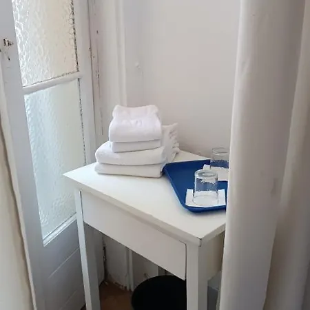 Pensao Residencial Estrela Do Mondego *