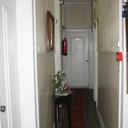 Pensao Residencial Estrela Do Mondego Gæstehus