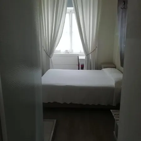 Pensión Pensao Residencial Estrela Do Mondego Lisboa