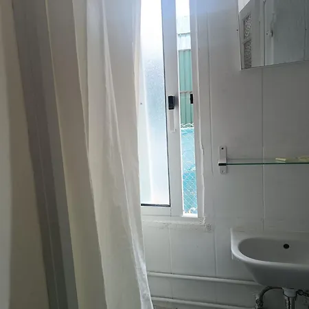 Pensao Residencial Estrela Do Mondego 리스본