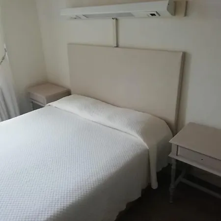 Pensao Residencial Estrela Do Mondego 리스본